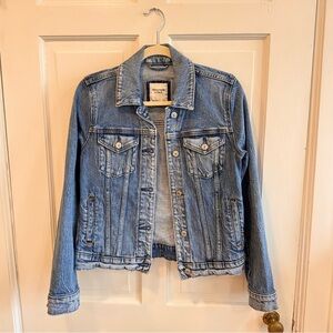Abercrombie & Fitch Light Blue Denim Jacket